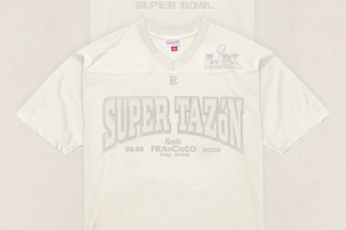 Mitchell & Ness 发布 Bad Bunny Super Tazón 传奇纪念球衣