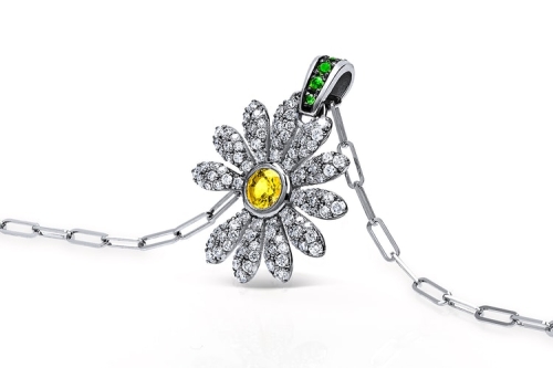 Jacob & Co. 携手 G-Dragon 推出全新 PEACEMINUSONE Pendant 联名雏菊吊坠系列