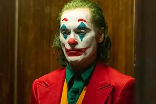 Joaquin Phoenix 主演《小丑 Joker: Folie à Deux》片场侧拍曝光