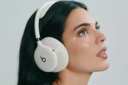 Beats 360 将耳机化作可自由配搭的配饰