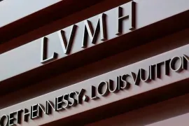 LVMH 路威酩轩集团股价跌至五年低点