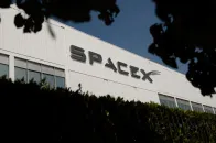 SpaceX 公布完整流动通讯服务计划，将与 AT&T、Verizon 及 T-Mobile 竞争