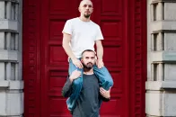 Moschino 任命 Sunnei 创办人 Loris Messina 与 Simone Rizzo 出任创意总监