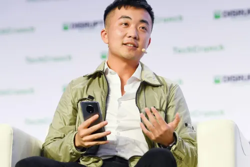 Nothing 智能眼镜锁定 2027 年登场，打造跨装置 AI 生态圈