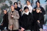 消息称 BTS 将于 2026 年启动「史上最大巡回演唱会」