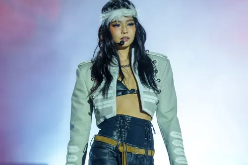 JENNIE 推出 3 首歌個人 EP《Fallen Angel》