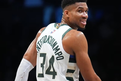 Giannis Antetokounmpo 正式入股 Chelsea FC Women：加入球会股东团队