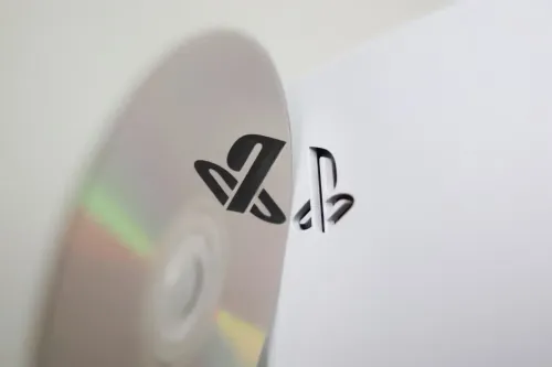 PlayStation 宣布自 2028 年 1 月起所有新主机游戏将不再推出实体光盘版