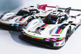 保时捷 Porsche 以经典 Apple Computer 彩虹涂装战 Laguna Seca