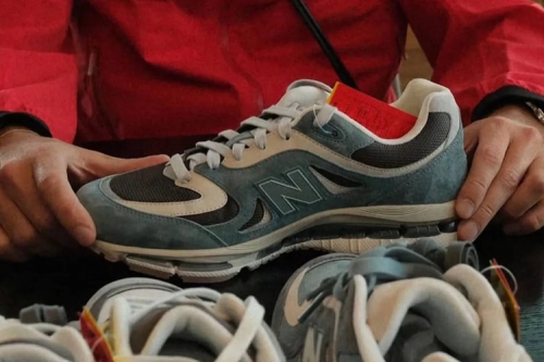 Ronnie Fieg 预告全新 Kith × New Balance 混合鞋款