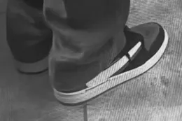 藤原浩上脚未市售 fragment design × Travis Scott x Air Jordan 1 Low 新配色鞋款