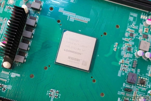 龙芯 3B6000 海外实测性能为锐龙 5 9600X 的三分之一