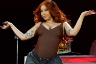 人生新篇章？Cardi B 预告即将推出第三张全新专辑