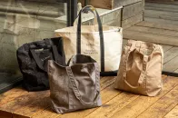 Saturdays NYC 与 L.L.Bean 联乘重塑两款耐用托特袋，兼顾通勤与周末出行