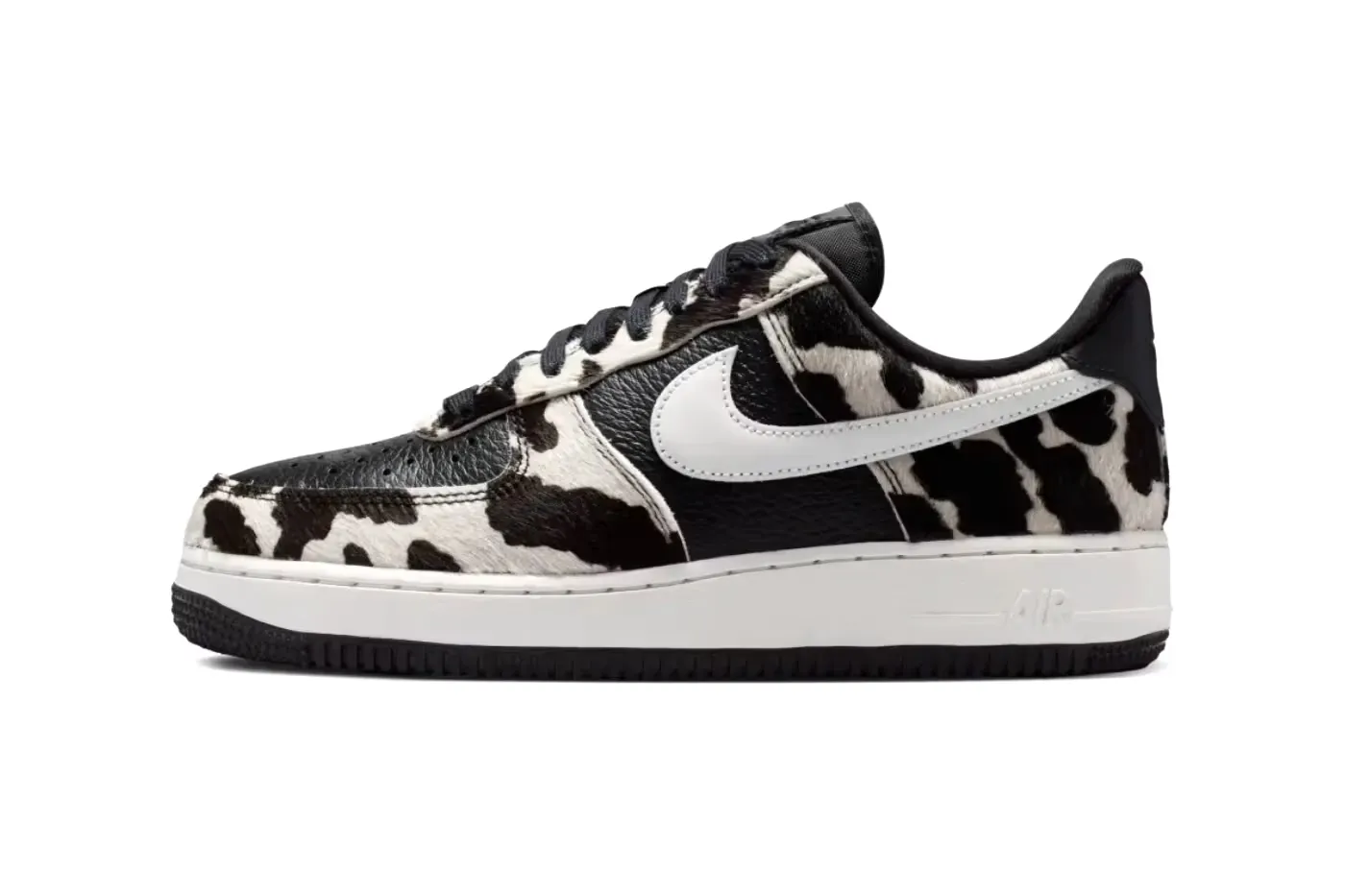 Nike 推出 Air Force 1 Low「Cow Print」乳牛纹新配色鞋款