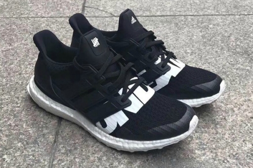 UNDEFEATED × adidas UltraBOOST 联名设计鞋款抢先曝光