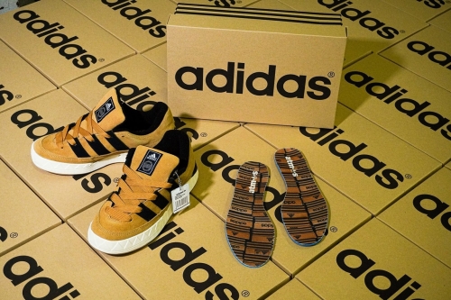 atmos × adidas ADIMATIC 全新配色「OG Shoebox」鞋款近赏图辑、发售情报公开