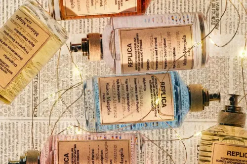 Maison Margiela REPLICA 香氛系列为 2026 节日系列推出第 2 波新品