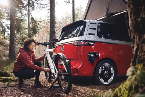 Volkswagen x n+ 电动单车搭载 Smart View 系统,为城市骑行引入汽车安全科技