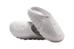 Nike 2026 夏季推出 Mind 001「White/Metallic Silver」女装限定配色