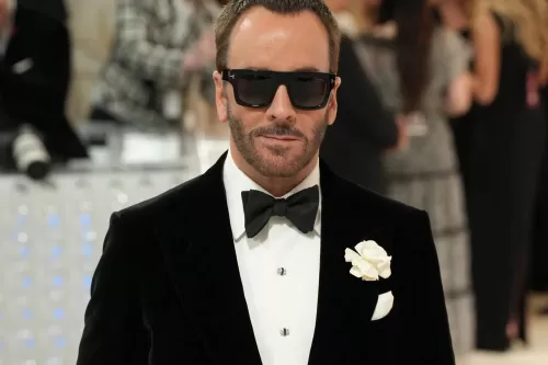 Tom Ford 正在计划拍摄黑色喜剧电影