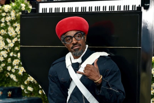 于 Met Gala 上背负钢琴的 André 3000 正式公开全新专辑《7 piano sketches》