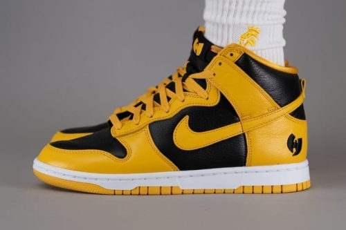 率先上脚 Nike Dunk High 经典配色「Wu-Tang」鞋款