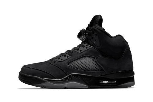 消息称 Air Jordan 5 人气配色「Black Cat」鞋款或将取消发售