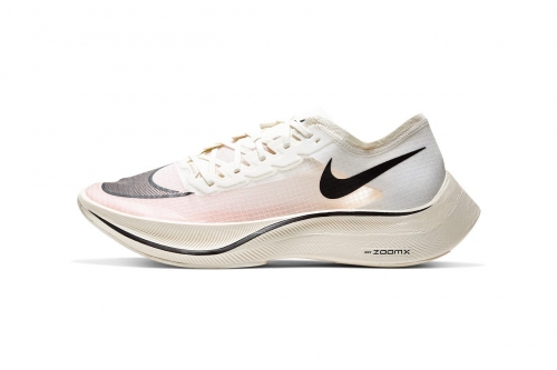 疾风无敌－Nike ZoomX Vaporfly NEXT% 全白配色登场