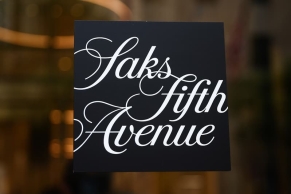 Saks Global 获 5 亿美元资金，加速补货顶级奢华货架