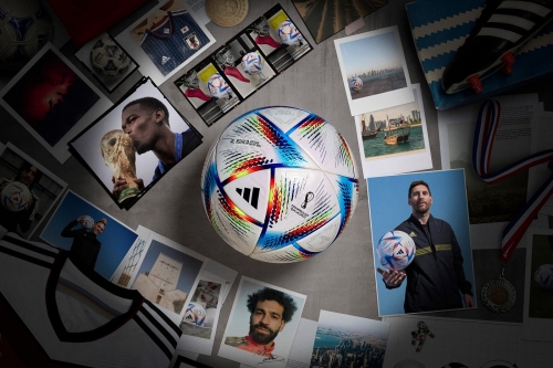 adidas 正式发布 2022 FIFA 世界杯专用足球 AL RIHLA