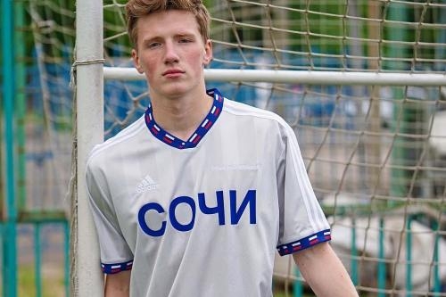 Gosha Rubchinskiy × adidas Football 2018 全新联名别注系列