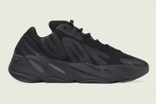 adidas YEEZY 鞋款 700 MNVN 最新配色「Black」发售情报公开