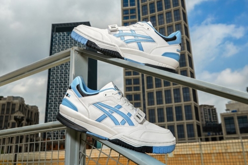 ASICS GEL-SPOTLYTE LOW V2 释出两款全新配色鞋款