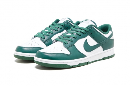 Nike Dunk Low 全新配色「Team Green」鞋款发布