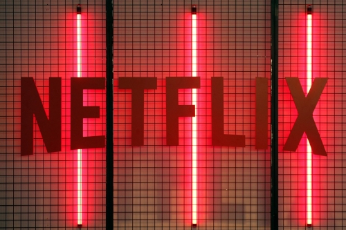 Netflix 宣布即将向「非同住处共享帐号用户」收取额外费用