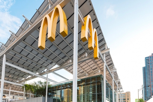 走进麦当劳 McDonald's 芝加哥全新店铺