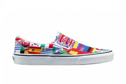 Vans Slip-On 全新「International Flags」别注配色鞋款登场