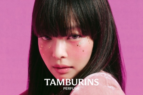 TAMBURINS 携手 JENNIE 演绎全新香水系列