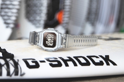 G-SHOCK × Kanoa Igarashi 全新联乘 GLX-5600KI 登场