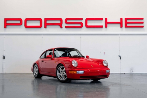 稀有完美出厂车况 1991 年 Porsche 911 Carrera RS 展开拍卖