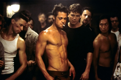 为何导演 David Fincher 不愿再看《Fight Club》？