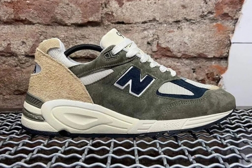 New Balance 990v2 MADE in USA 全新配色「Olive/Beige」鞋款率先亮相