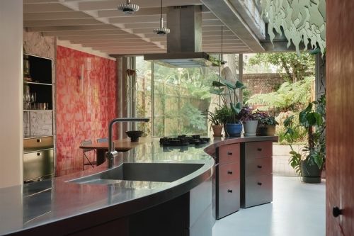 颠覆传统 London terrace:这座重塑家居的 The Druid Grove House,在日常与戏剧感之间找到完美平衡