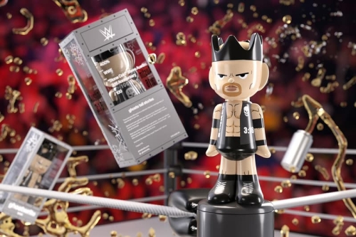 ghostwrite 联乘 WWE 推出极限量「Stone Cold」Steve Austin 收藏公仔