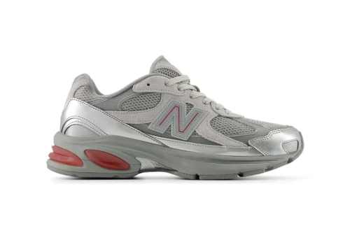 率先近赏 New Balance 2010「Silver/Red」配色鞋款