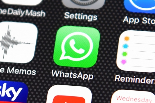 WhatsApp 正式要求用户与 Facebook 共享个人数据