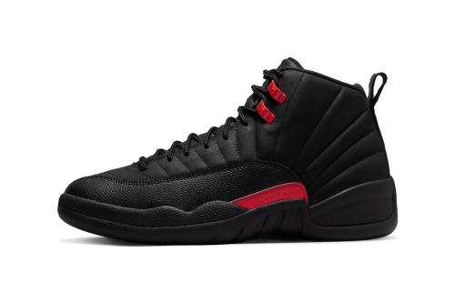 消息称 Air Jordan 12 全新配色「Bloodline」鞋款有望于 2025 年登场