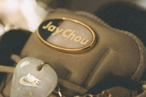 周杰伦亲自曝光 Air Max 95 合作鞋款