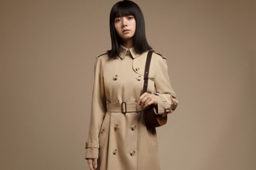 Burberry 宣布 Elaiza Ikeda 池田依来沙出任品牌形象大使